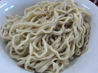 �����[�����{���˂ɂ�ɂ���