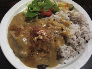 �����R�R�i�b�c�a���������J���[