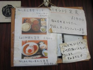 ���j���[